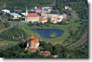 Fotosout�: Most z letadla